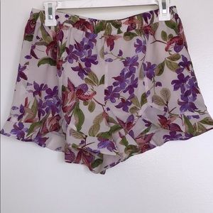 Floral ruffle shorts